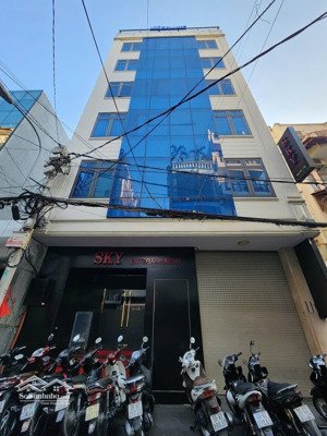 chính chủ cẩn bán gấp toà nhà mặt tiền đường nguyễn thái bình p.nguyễn thái bình quận 1.dt 185m2