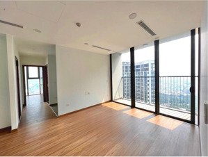 bán gấp căn hộ eco green sài gòn, 80m2, 3pn, 2wc, bán 6,1 tỷ (bao phí). lh: 