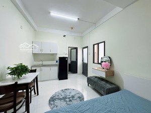 phòng trọ studio giá rẻ cửa sổ full nội thất