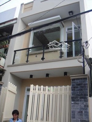 bán nhà hẻm 6m đường 3 tháng 2 p.14, q.10 (dt: 3.5x14), vuông vức, giá 8.9t tl