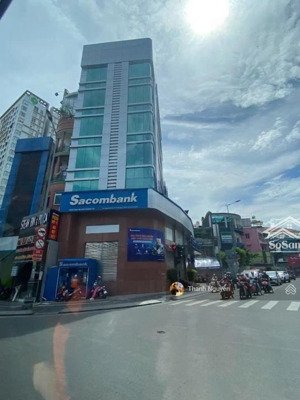 bán tòa nhà góc 3 mặt tiền khu lý chính thắng. dt 360m2(12x21m), 16 tầng tn 200tr/th. giá 69,9 tỷ