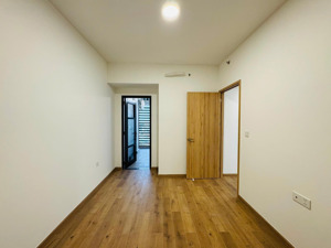 chính chủ cần bán căn 2pn 1wc 61m2 - block ak8 - nội thất cơ bản view đẹp - giá 3,4 tỷ bao phí