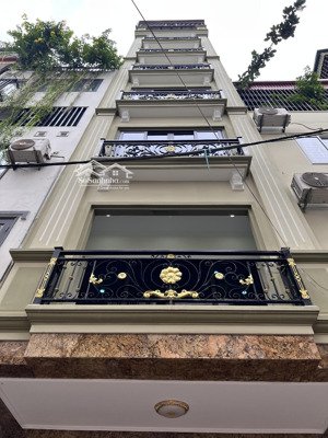 [ v.ỡ oà ] toà nhà 9 tầng văn cao - ô tô tránh , vỉa hè - 2 thoáng - kinh doanh vp