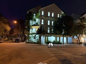 chính chủ bán liền kề căn góc hoàn thiện c7-22 trung tâm ngã tư khu c geleximco (hơn 3 chục tỷ)