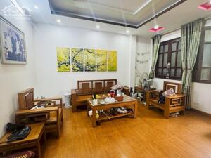 Nhà đẹp Mỹ Đình, 4.5 tầng, gần ô tô, tiện ích đầy đủ, chỉ 6.2