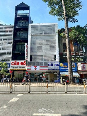 cho thuê nhà 226a hai bà trưng quận 1 phường tân định.gần điện biên phủ và võ thị sáu chợ tân định.