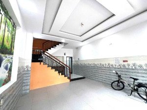 chủ gửi bán tòa 5 tầng căn hộ đường phan bôi, sơn trà, giá 12,8 tỷ, dt 77m2 mt 5m, dòng tiền 50 tr