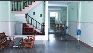 bán nhà mặt tiền d1 6 pn hướng bắc nhà phố liền kề 13 tỷ105,69 triệu/m²123 m² đường d1