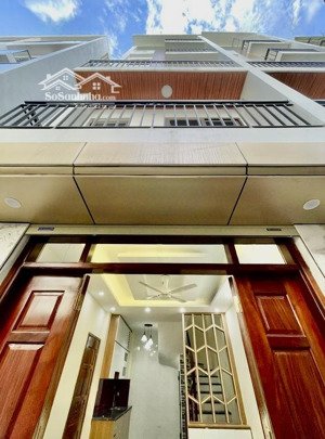 bán nhà tam trinh 5 tầng đẹp-ô tô tránh- 30m2 - 7,85 tỷ - ngõ thông