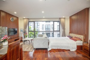 chính chủ cho thuê căn hộ dịch vụ đầy đủ nội thất tại 12 đào tấn