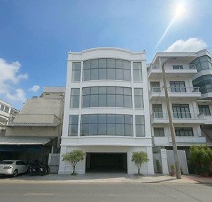 cho thuê - toà nhà đường trần não, quận 2! 1h t 3l (1000m2) 150tr