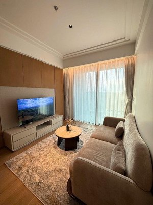 vợ chồng em cần bán nhanh căn hộ 3pn 2 wc tại az lâm viên complex 130m2, giá 9 tỷ, lh: 