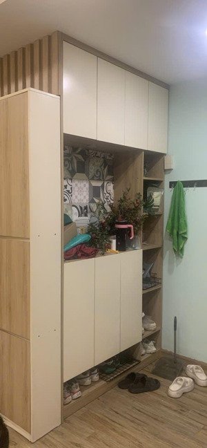 cho thuê căn hộ chung cư đẹp, đầy đủ nội thất tại kđt việt hưng, long biên. s: 85m2. giá: 8tr/tháng