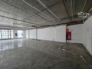 bán tòa nhà mặt phố hàng chuối, hbt, 226m2 x mt 11m, ô tô, kd, giá 300 tỷ. lh: 