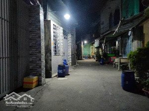 bán nhà mặt phố tại đường 30, quận 12, 8 tỷ vnd, 28m2, 4pn, 4wc, pháp lý đầy đủ