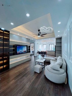 bán chung cư nguyễn trãi, tòa c7, 86m2 3 ngủ, 2 wc tặng full nội thất, ở luôn, nhỉnh 5 tỷ