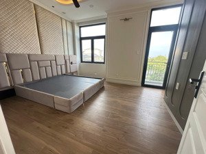 nhà phố 3 phòng ngủ - 6 wc - có bếp tại vinhomes grand park