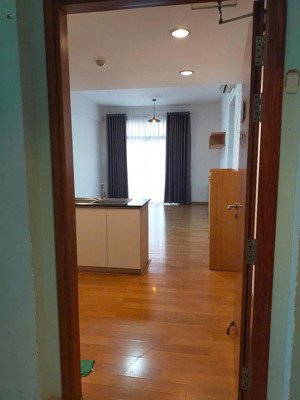 bán nhanh căn hộ 68m2 đẹp nhất dự án