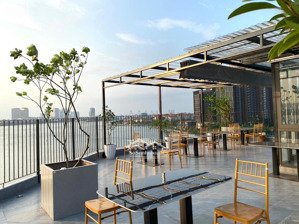 cho thuê căn 02 ngủ 02 wc mới, vie cực rộng hồ tây, ngay mặt hồ tây, 90a xóm chùa
