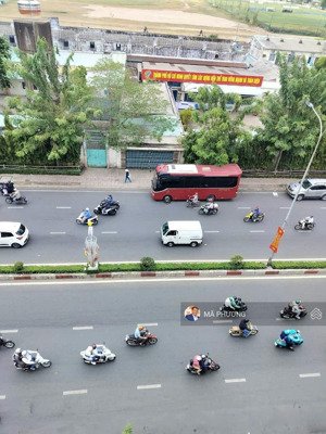 bán nhà mặt tiền võ thị sáu, p. tân định, q1. ngang 10m