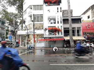 chính chủ gửi cho thuê nhà mặt tiền 301b an dương vương, p3, q5, 6x7m, trệt 3 lầu, 