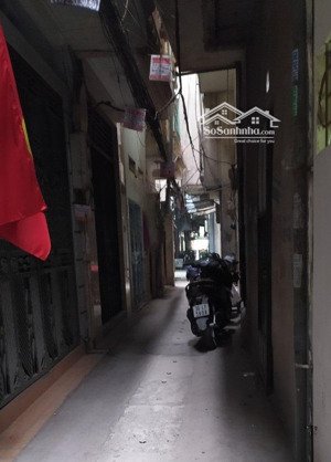 cho thuê nhà ở 50m2 x 3.5 tầng ngõ 495 nguyễn khoái, hoàng mai (chính chủ) giá 6.5 triêu/tháng