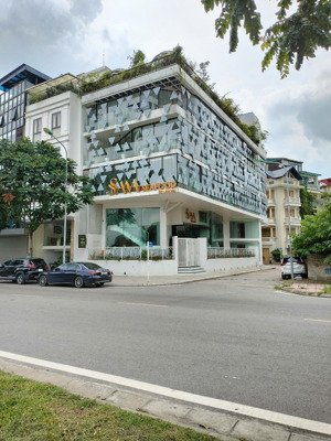 siêu tài sản văn phòng hạng a, tâm điểm kinh doanh và đầu tư giữ tiền tại long biên, 259m2, 124 tỷ