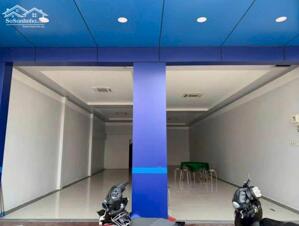 Cho thuê nhà mặt tiền nguyễn văn cừ đoạn gần đại học kỹ thuật công nghệ giá 30 triệu