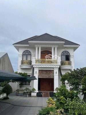 bán nhà biệt thự 629 m2, 13 tỷ vnd tại phường định hòa, thủ dầu một, bình dương