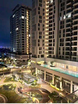 cần bán 2pn 2wc view đẹp nhất urban green chỉ 5,250 tỷ. xem nhà ngay gọi em hồng hỗ trợ