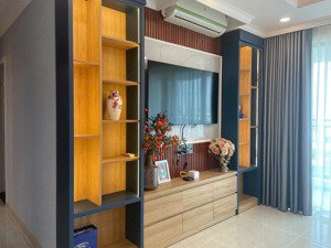 lê phương , cần bán chung cư riviera point liền kề pmh q7, dt 99m2, 2pn, giá 6.8 tỷ