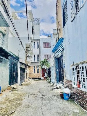 bán nhà hẻm xe hơi gần phan huy ích, 98m2, 8tỷ8, phường 15 tân bình.