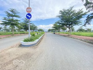 bán đất tại quốc lộ 1a, p 7, sóc trăng, 15 triệu / m2, 100.8 m2 đẹp, nhiều tiện ích