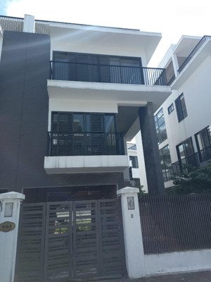 bán liền kề eden rose, dt 82,5m , giá 19 tỷ, lh 