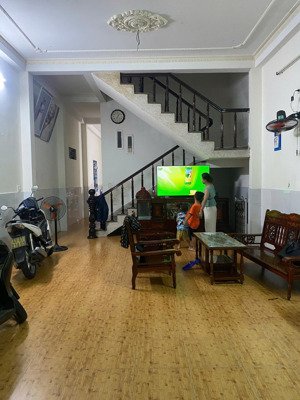 bán gấp siêu phẩm 2 tầng mt an hoà - khuê trung - cẩm lệ