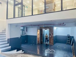 cho thuê nguyên nhà 70m*8 tầng, thang máy, phố phan văn trường, dịch vọng, cầu giấy, giá 75 triệu.