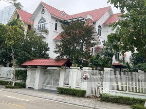 hót, xuất ngoại giao - 150tr/m2 = 1/3 giá cđt - biệt thự 300m, kđt gleximco lê trọng tấn đẹp mê li.