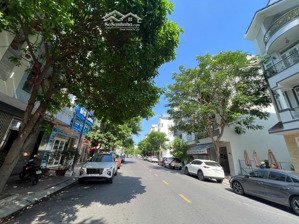 bán căn nhà phố siêu đẹp mặt đường số 13 khu đô thị hà quang 2 nha trang có dòng tiền 25triệu/th
