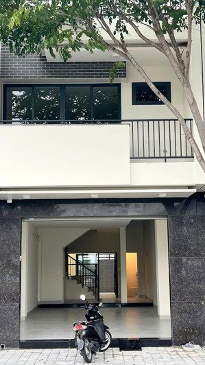 chủ cần shophouse 4 tầng đường 1a võ văn kiệt khu đô thị phước long 2