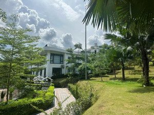 bán bt ivory villas & resort, 6 tỷ, 310m2, 3pn, 3wc, pháp lý đầy đủ