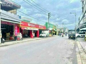 Bán Đất Chính Chủ Lô Gốc cách QL 1A 100m.TP.Tân An.120m2(6*20), SHR, Giá 1tỷ8