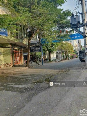biệt thự 3 tầng cao cấp - kdc phú thuận ( 9x18m ) full nội thất hiện đại, phong thủy tốt