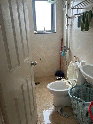 cần bán căn hộ chung cư vov mễ trì, diện tích 82 m2, 2pn, 2wc, sổ đỏ chính chủ