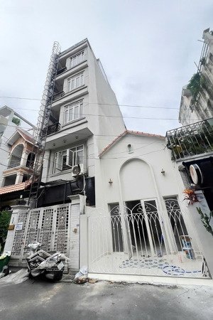 bán nhà đường số 54 - xuân thủy - p.thảo điền - quận 2. khu vực hiếm nhà bán, kinh doanh sầm uất.