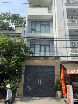 bán nhà hxh tại trần văn đang, p11, quận 3, giá ngộp 82m2, sẵn hđ thuê 22 tr/th, shr