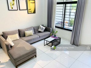 cho thuê nhà phố lakeview city giá 30 triệu full nội thất , 4pn 5wc, kéo vali vào ở lh 