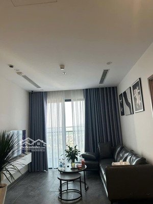 bán cc tại vinhomes sky park, 3,7 tỷ, 76m2 giá siêu hời