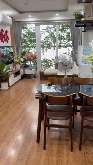 chính chủ bán cc gemek ii, 66m2, 2pn, 2wc, giá thiện chí 3.7x tỷ, nhà đẹp