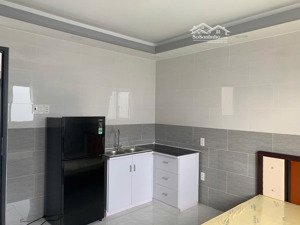 cho thuê phòng có lô gia rộng 3.5 triệu phạm hùng