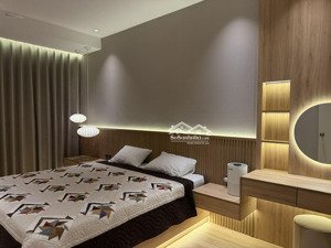 không nhu cầu ở ,cần bán gấp cc remax plaza dt 112m2,3pn giá 4.2 tỷ lh : hân